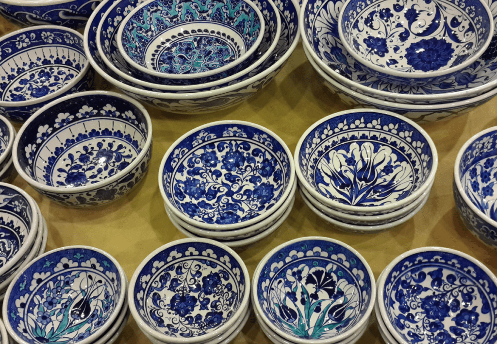 Famous Handicraft Blue Pottery of Jaipur