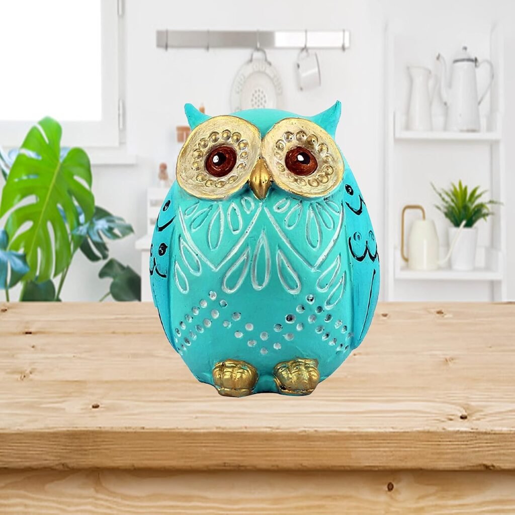 Owl tabletop statue for bookshelf
